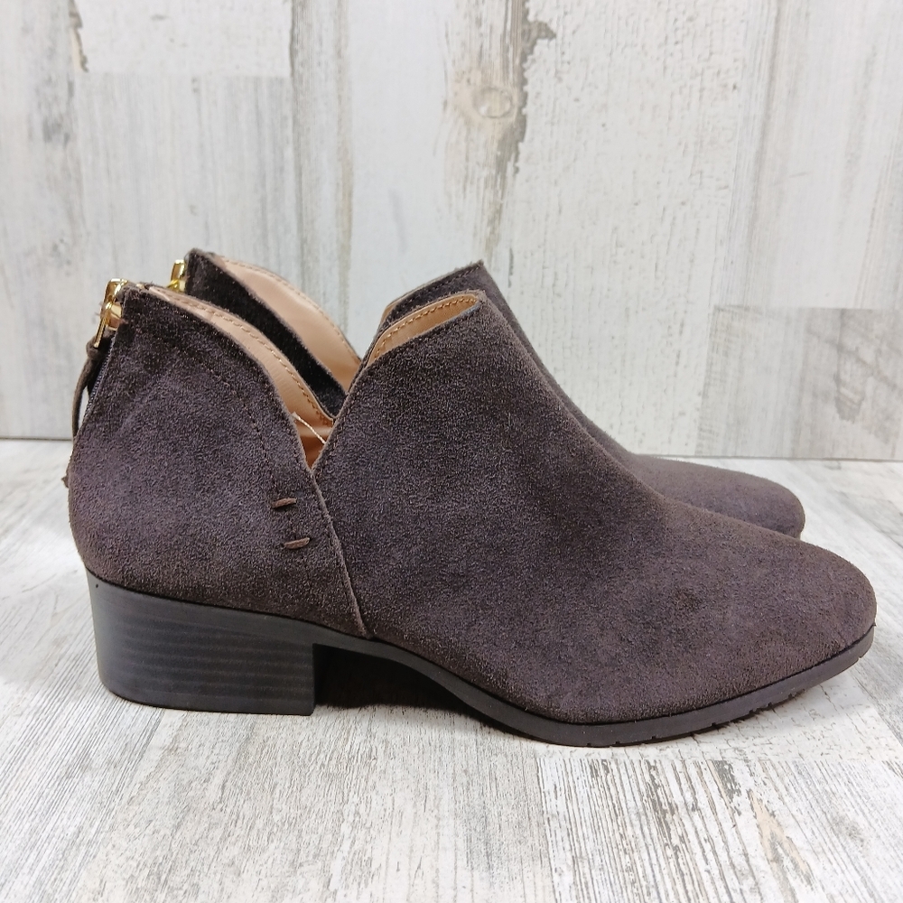 Kenneth Cole Reaction‎ Women's Suede Side Skip Gray Brown Suede Ankle Boots #523 - Picture 6 of 12